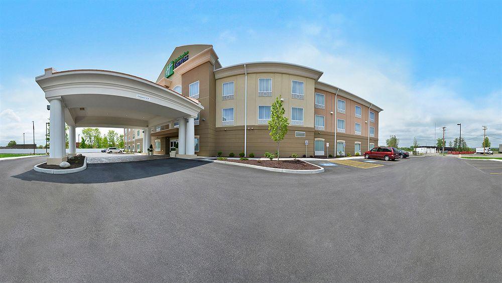Holiday Inn Express Hotel & Suites Detroit-Utica By Ihg מראה חיצוני תמונה