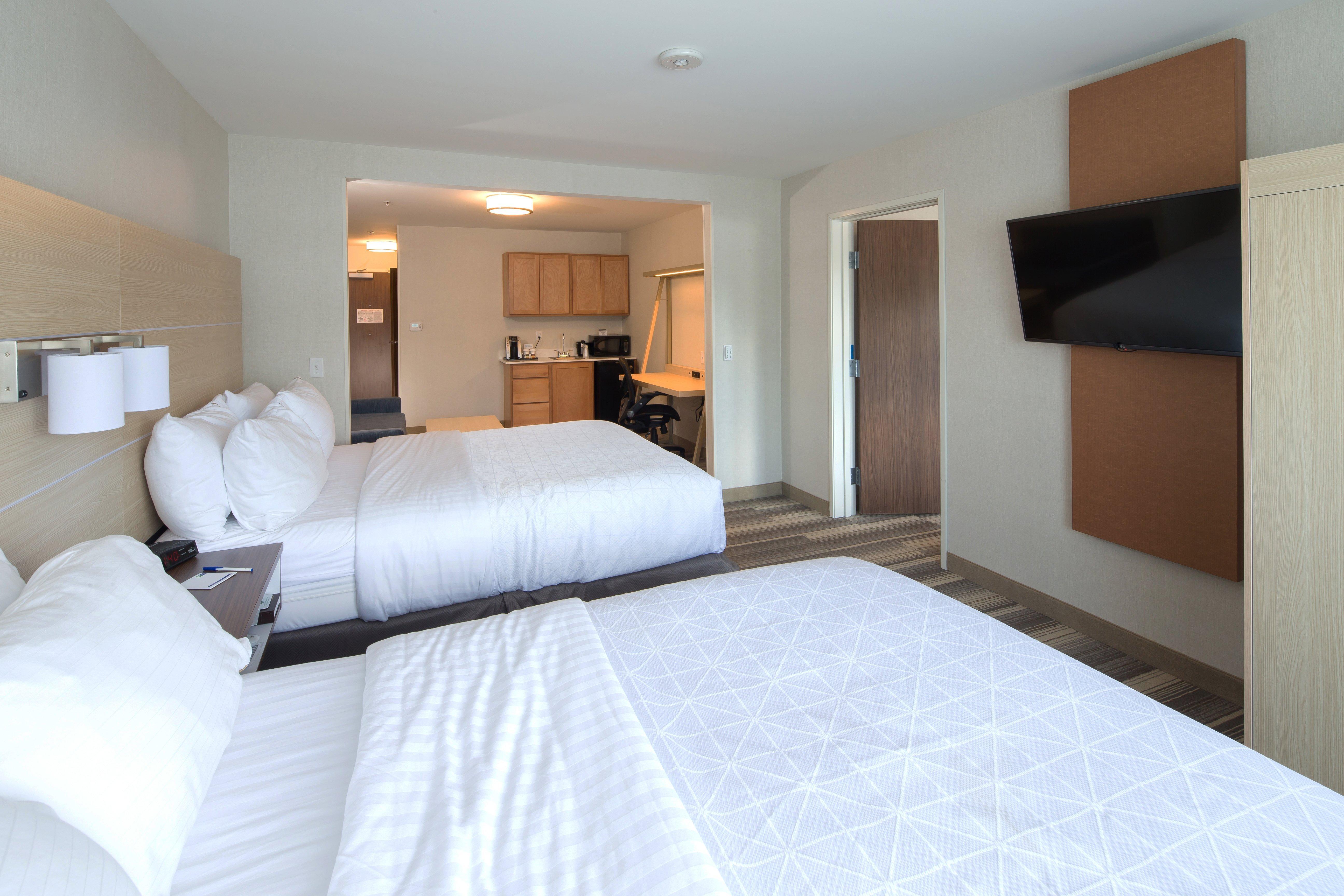 Holiday Inn Express Hotel & Suites Detroit-Utica By Ihg מראה חיצוני תמונה